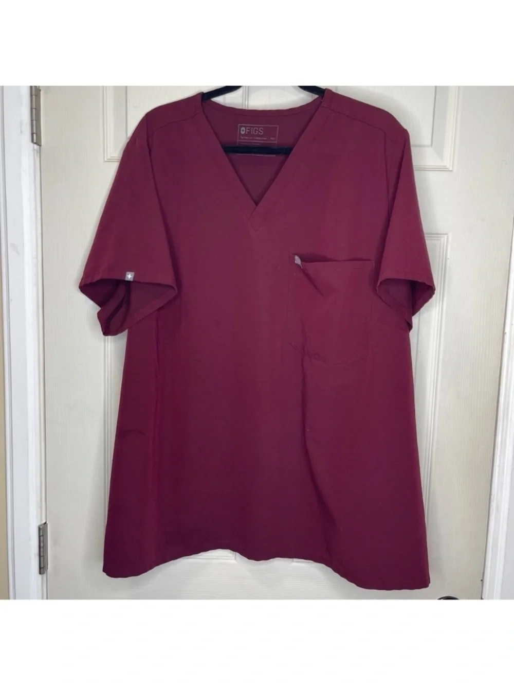 Figs V-Neck Scrub Top - Maroon